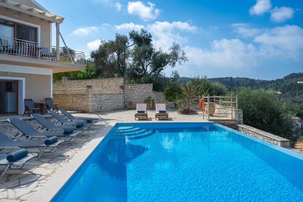 Pangolas Apartments Paxos Longós Dış mekan fotoğraf