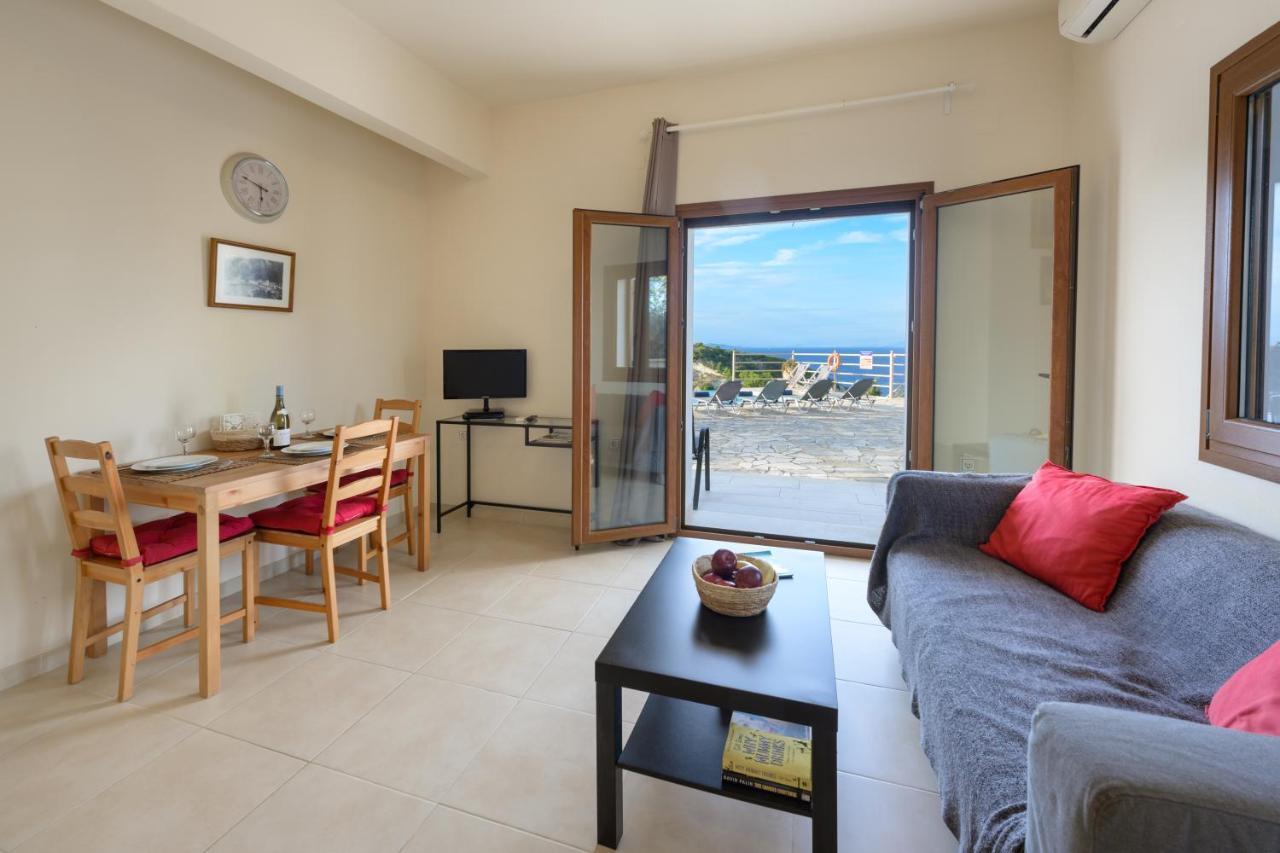 Pangolas Apartments Paxos Longós Dış mekan fotoğraf