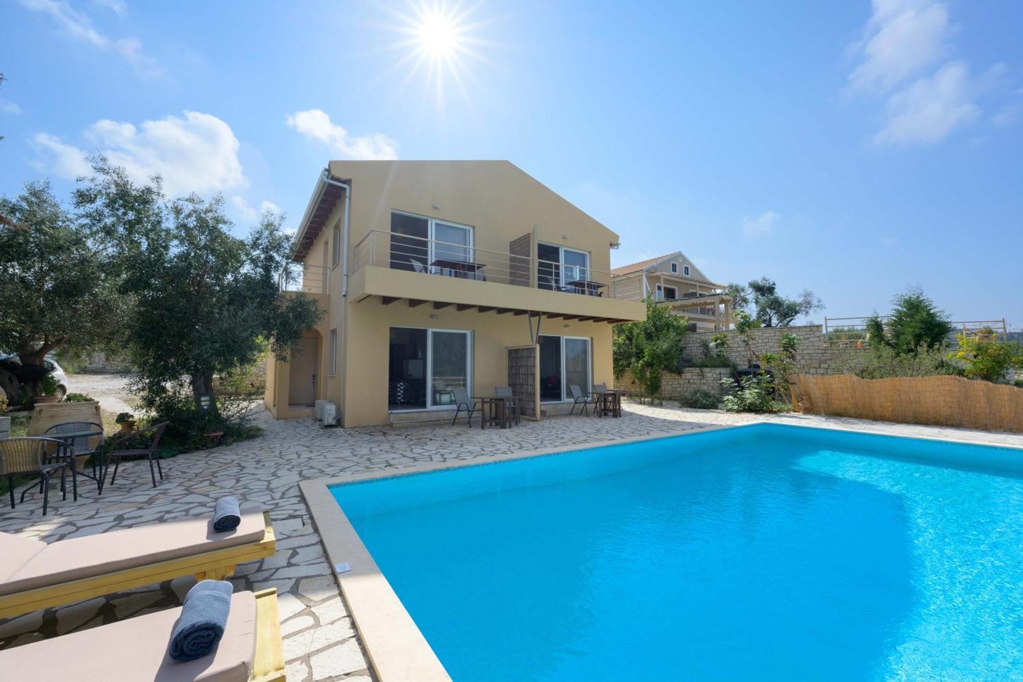 Pangolas Apartments Paxos Longós Dış mekan fotoğraf