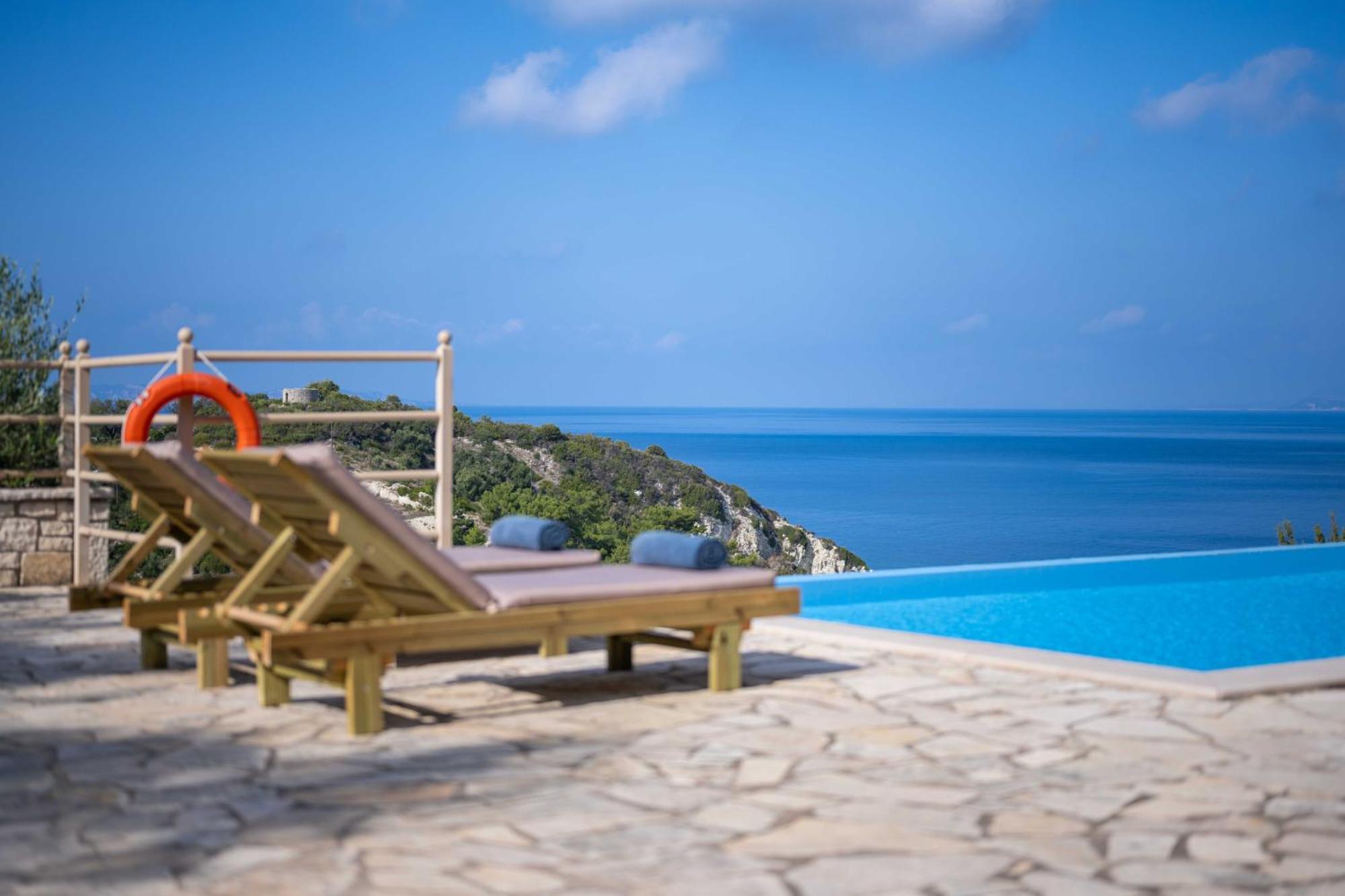 Pangolas Apartments Paxos Longós Dış mekan fotoğraf