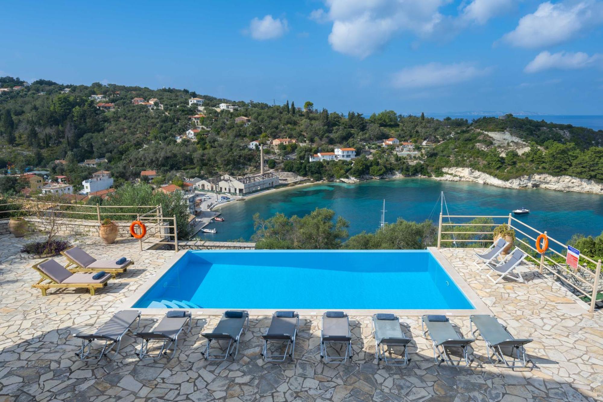 Pangolas Apartments Paxos Longós Dış mekan fotoğraf